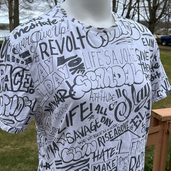 Elevenparis graphic t-shirt M - Picture 2 of 10